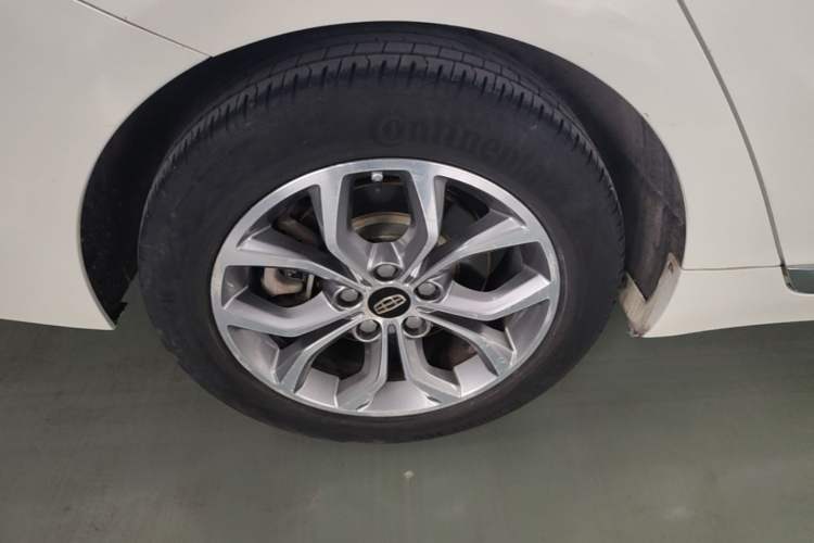 Used Geely Auto Emgrand GT 2016 2.4L Zunya Model Right Rear Wheel Hub