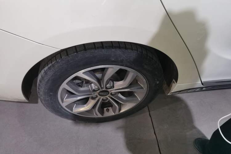 Used Geely Auto Emgrand GT 2016 2.4L Zunya Model Right Rear Wheel Hub