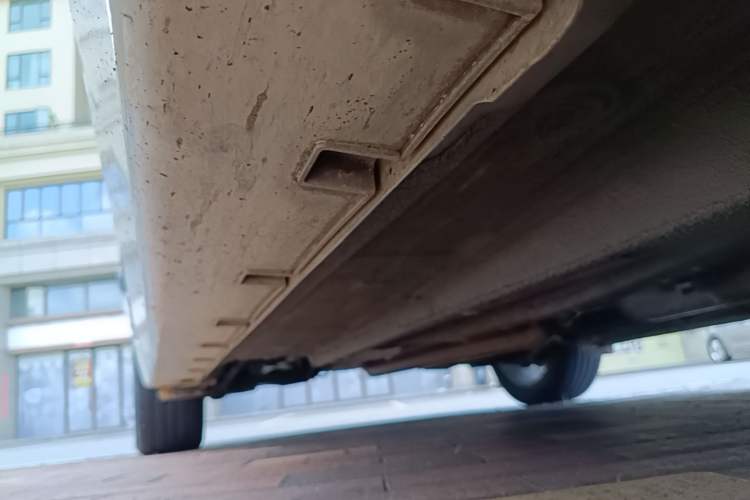 Used Geely Auto Emgrand GT 2016 1.8T Comfort Model Right Side Sill