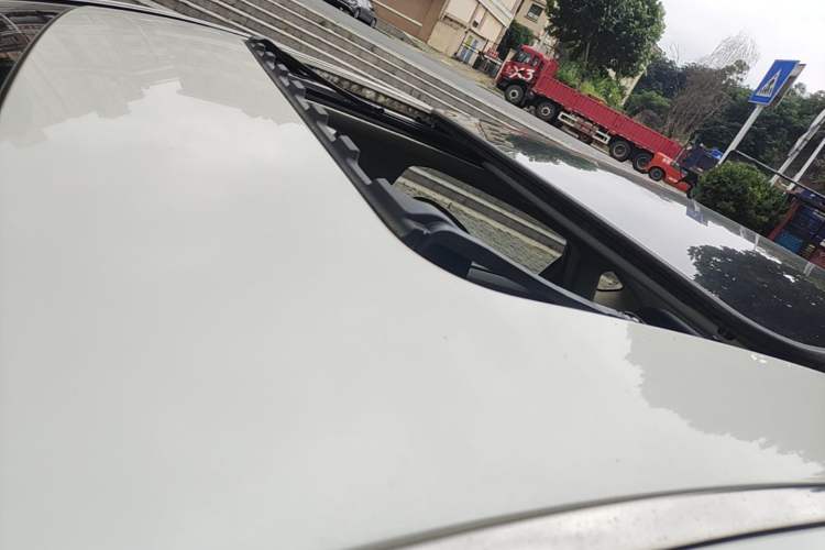 Used Geely Auto Emgrand GT 2016 1.8T Zunya Model Roof