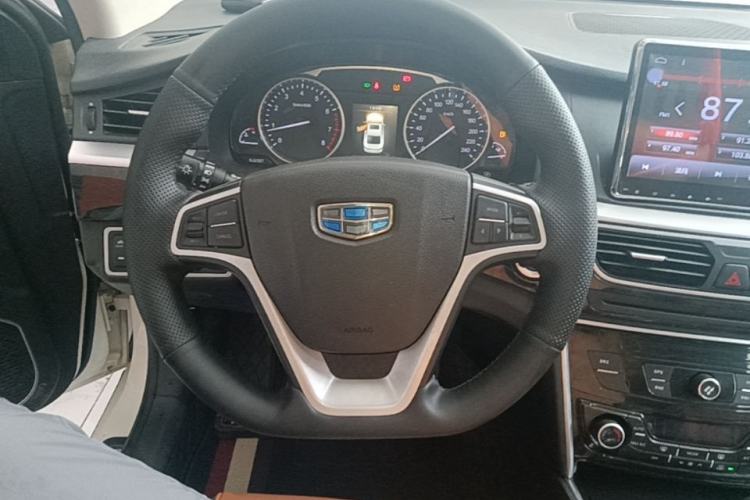 Used Geely Auto Emgrand GT 2016 1.8T Comfort Model Steering Wheel