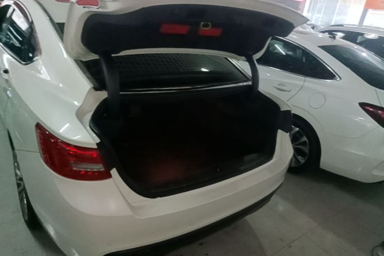 Used Geely Auto Emgrand GT 2016 1.8T Zunya Model Trunk