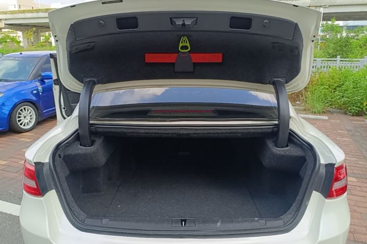 Used Geely Auto Emgrand GT 2016 1.8T Comfort Model Trunk