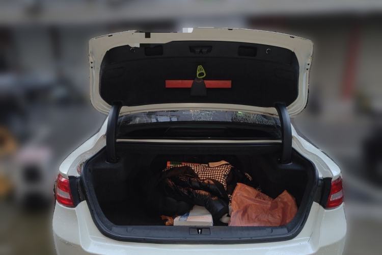 Used Geely Auto Emgrand GT 2016 1.8T Jiarui Model Trunk