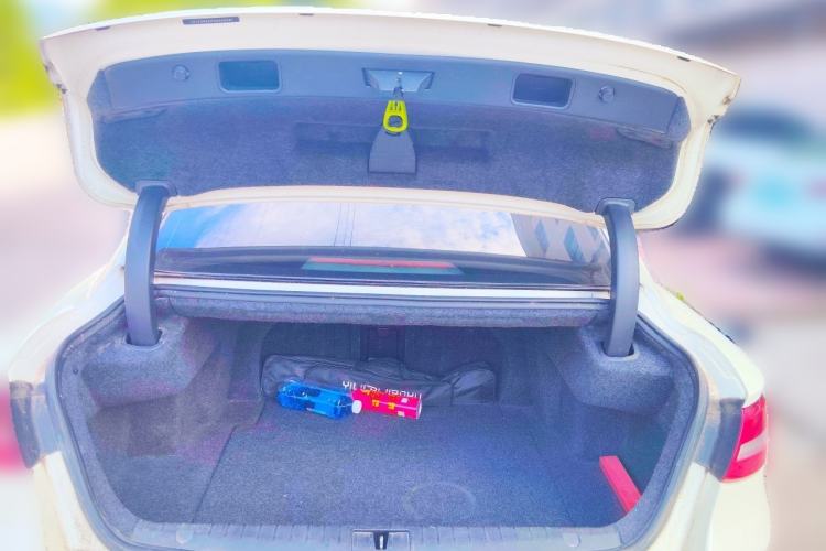 Used Geely Auto Emgrand GT 2016 2.4L Comfort Version Trunk
