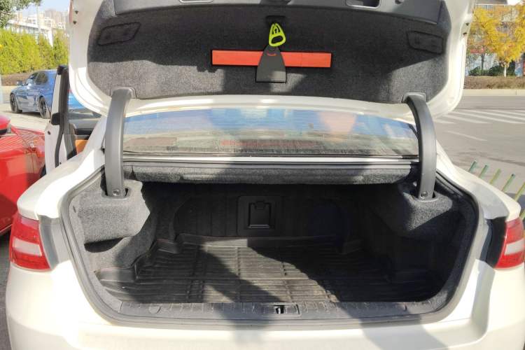 Used Geely Auto Emgrand GT 2016 2.4L Comfort Version Trunk