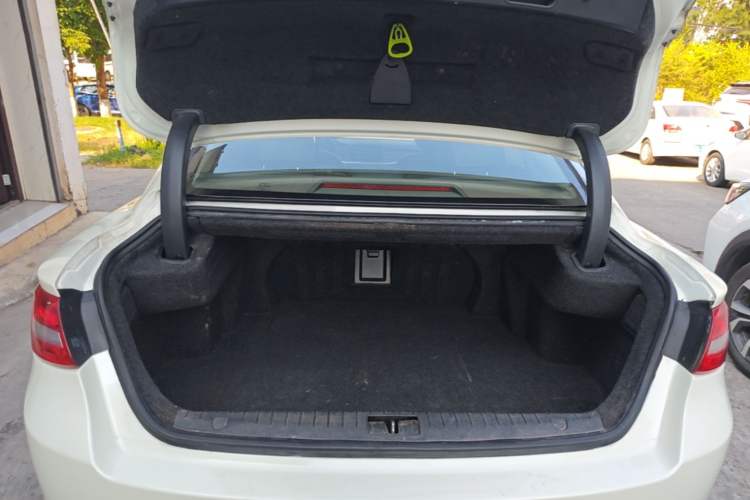 Used Geely Auto Emgrand GT 2016 1.8T Comfort Model Trunk