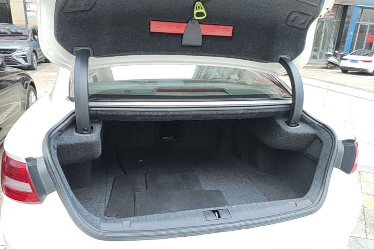 Used Geely Auto Emgrand GT 2016 1.8T Zunya Model Trunk