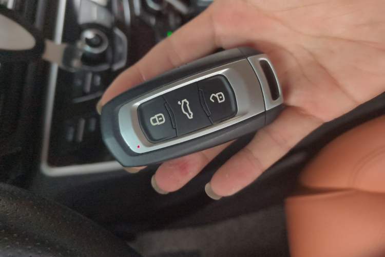 Used Geely Auto Emgrand GT 2016 1.8T Zunya Model Vehicle Key