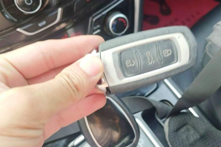 Used Geely Auto Emgrand GT 2016 2.4L Zunya Model Vehicle Key
