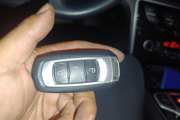 Used Geely Auto Emgrand GT 2016 2.4L Zunya Model Vehicle Key