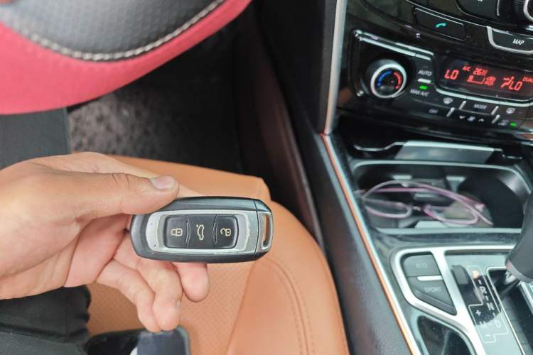 Used Geely Auto Emgrand GT 2016 1.8T Zunya Model Vehicle Key