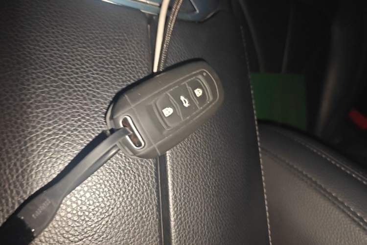 Used Geely Auto Emgrand GT 2016 1.8T Comfort Model Vehicle Key