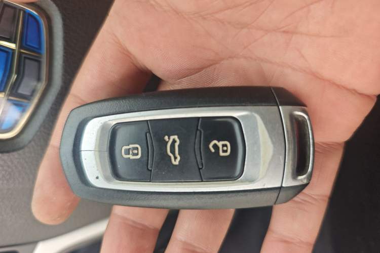 Used Geely Auto Emgrand GT 2016 1.8T Comfort Model Vehicle Key