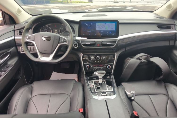 Used Geely Auto Emgrand GT 2016 1.8T Comfort Model Center Console