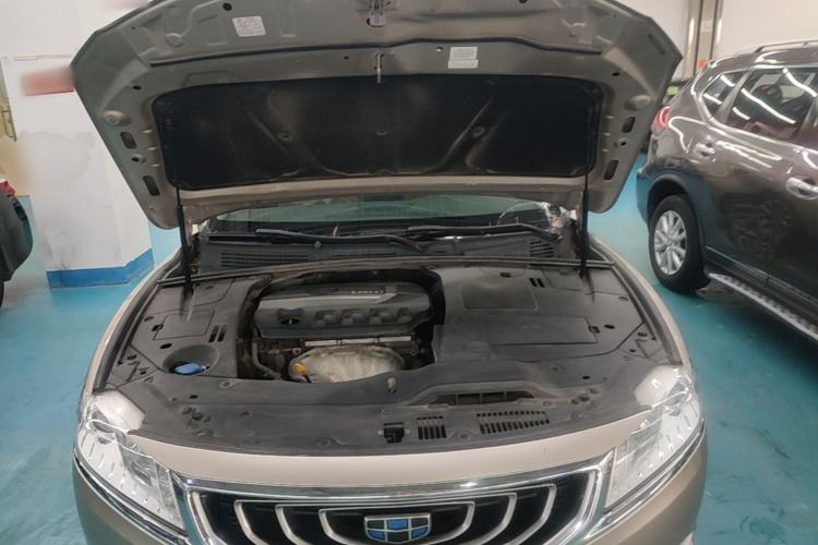 Used Geely Auto Emgrand GT 2016 2.4L Zunya Model Engine Bay