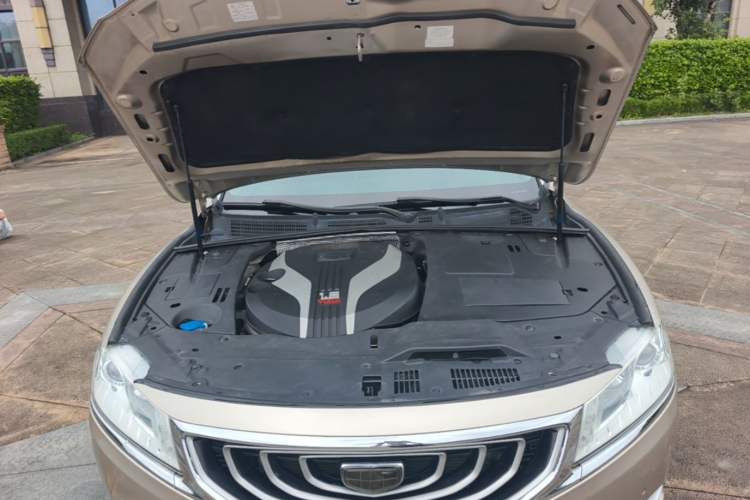 Used Geely Auto Emgrand GT 2016 1.8T Comfort Model Engine Bay