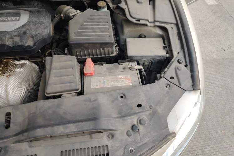 Used Geely Auto Emgrand GT 2016 2.4L Zunya Model Engine Bay Left