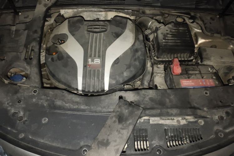 Used Geely Auto Emgrand GT 2016 1.8T Zunya Model Engine Bay
