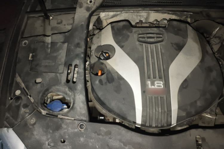 Used Geely Auto Emgrand GT 2016 1.8T Zunya Model Engine Bay Right