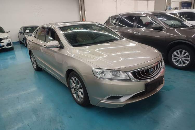 Used Geely Auto Emgrand GT 2016 2.4L Zunya Model Front Right 45 Deg