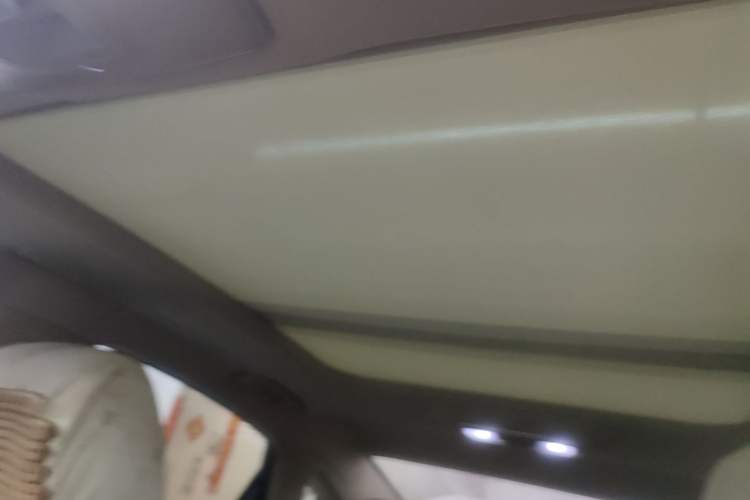 Used Geely Auto Emgrand GT 2016 2.4L Zunya Model Headliner