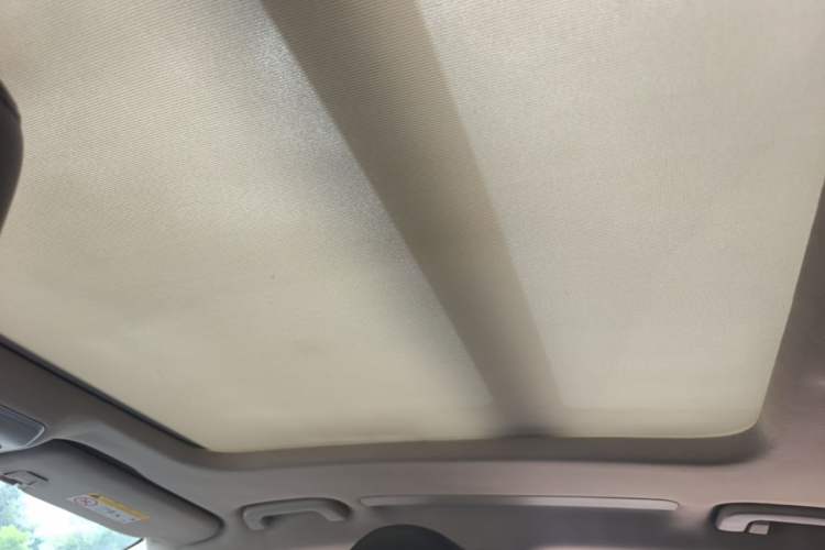 Used Geely Auto Emgrand GT 2016 1.8T Comfort Model Headliner