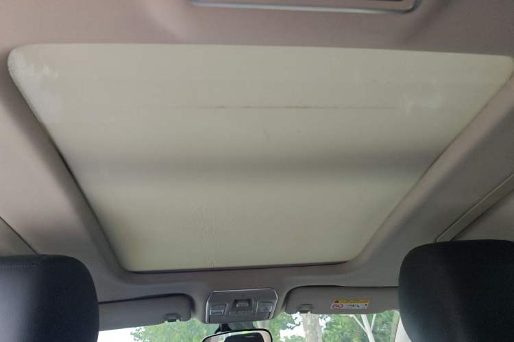 Used Geely Auto Emgrand GT 2016 2.4L Comfort Version Headliner
