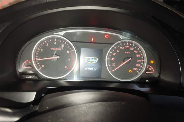 Used Geely Auto Emgrand GT 2016 1.8T Zunya Model Instrument Cluster