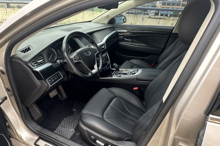 Used Geely Auto Emgrand GT 2016 2.4L Zunya Model Interior 1