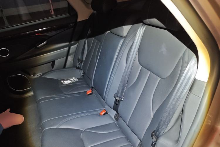 Used Geely Auto Emgrand GT 2016 2.4L Zunya Model Left Rear Seat