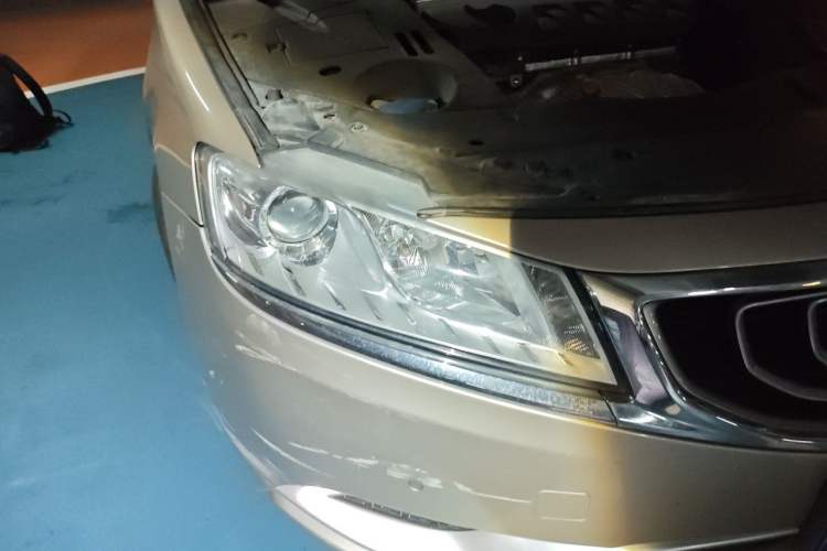 Used Geely Auto Emgrand GT 2016 2.4L Zunya Model Right Front Headlight