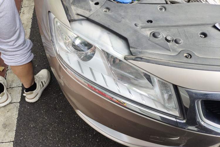 Used Geely Auto Emgrand GT 2016 2.4L Zunya Model Right Front Headlight