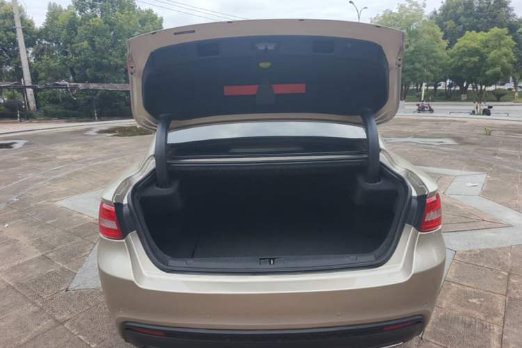 Used Geely Auto Emgrand GT 2016 1.8T Comfort Model Trunk