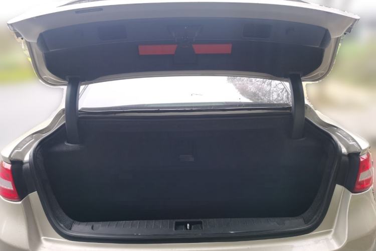 Used Geely Auto Emgrand GT 2016 1.8T Zunya Model Trunk