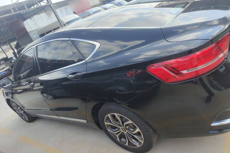 Used Geely Auto Emgrand GT 2017 1.8T Luxury Model Exterior 5
