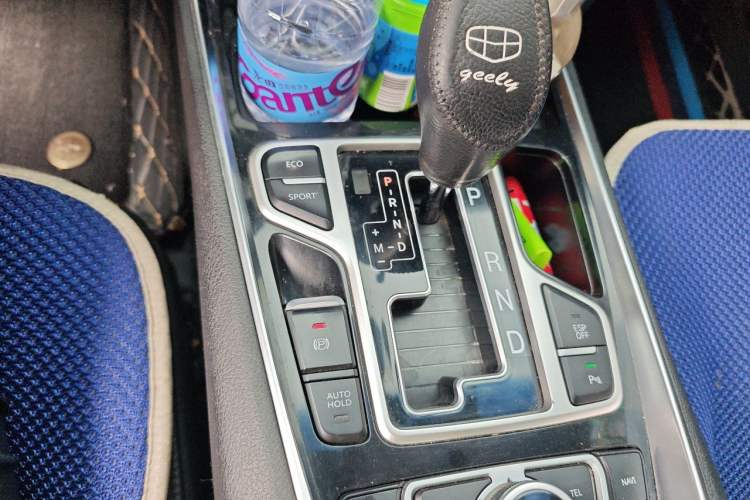 Used Geely Auto Emgrand GT 2017 1.8T Flagship Model Gear Lever
