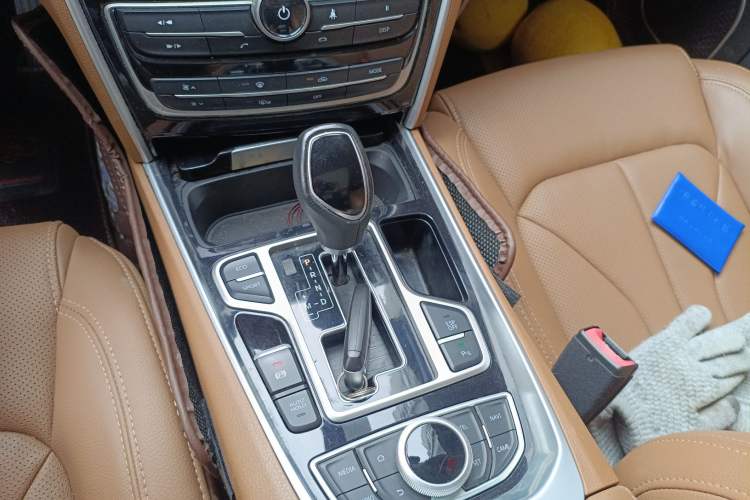 Used Geely Auto Emgrand GT 2017 2.4L Luxury Model Gear Lever