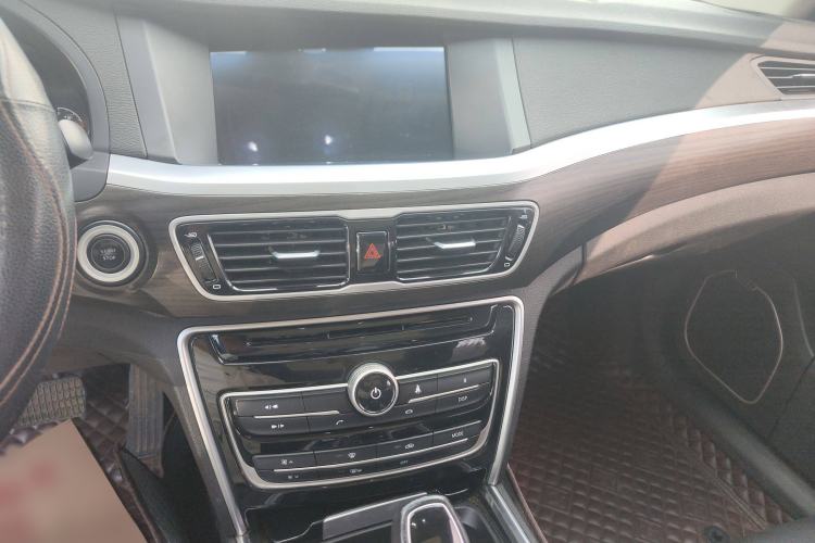 Used Geely Auto Emgrand GT 2017 1.8T Luxury Model Right Front Seat