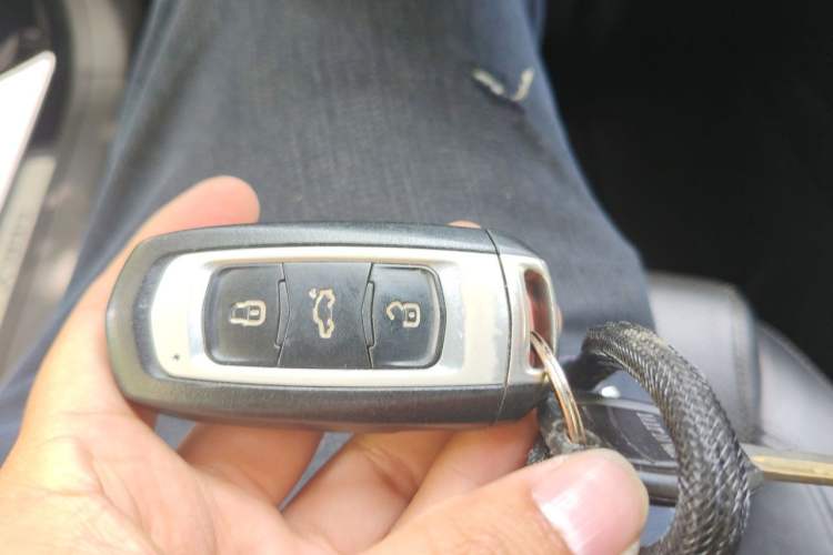 Used Geely Auto Emgrand GT 2017 2.4L Comfort Model Vehicle Key