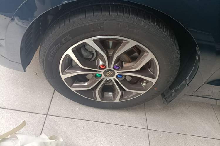 Used Geely Auto Emgrand GT 2017 2.4L Comfort Model Exterior 4