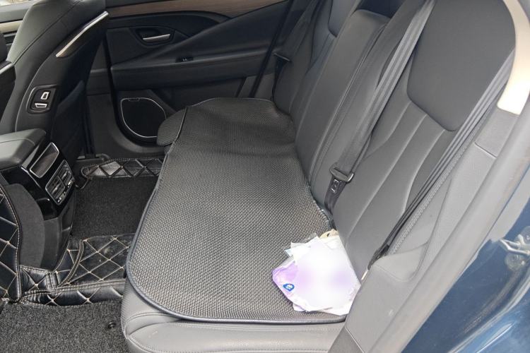 Used Geely Auto Emgrand GT 2017 1.8T Luxury Model Left Rear Seat