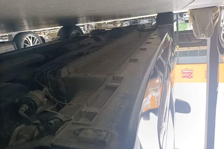 Used Geely Auto Emgrand GT 2017 2.4L Comfort Model Left Side Sill