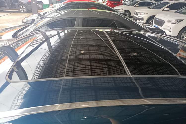 Used Geely Auto Emgrand GT 2017 2.4L Comfort Model Roof