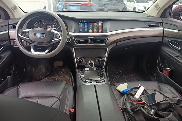 Used Geely Auto Emgrand GT 2017 1.8T Comfort Model Center Console