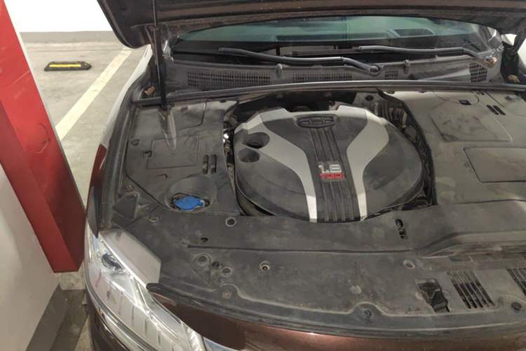 Used Geely Auto Emgrand GT 2017 1.8T Flagship 4G Edition Engine Bay Right