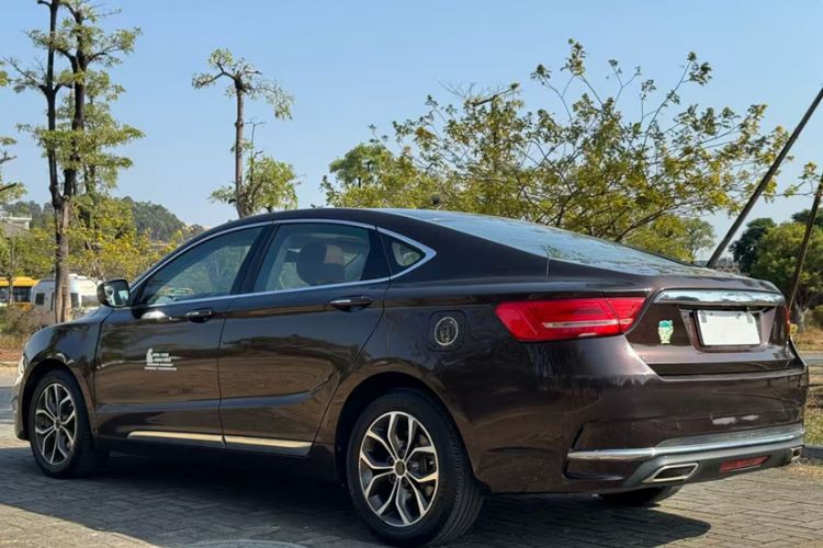 Used Geely Auto Emgrand GT 2017 2.4L Comfort Model Exterior 5