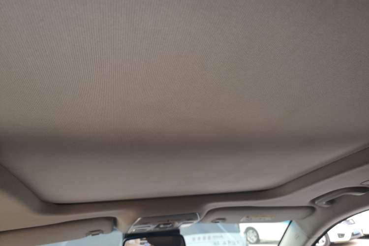 Used Geely Auto Emgrand GT 2017 1.8T Flagship Model Headliner
