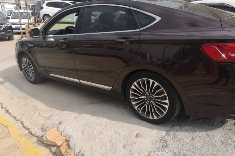 Used Geely Auto Emgrand GT 2017 1.8T Flagship Model Left Side