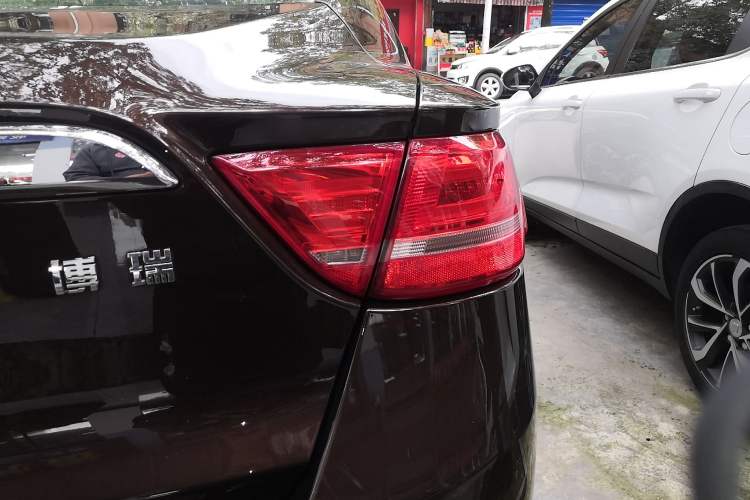 Used Geely Auto Emgrand GT 2017 1.8T Luxury Model Right Rear Taillight